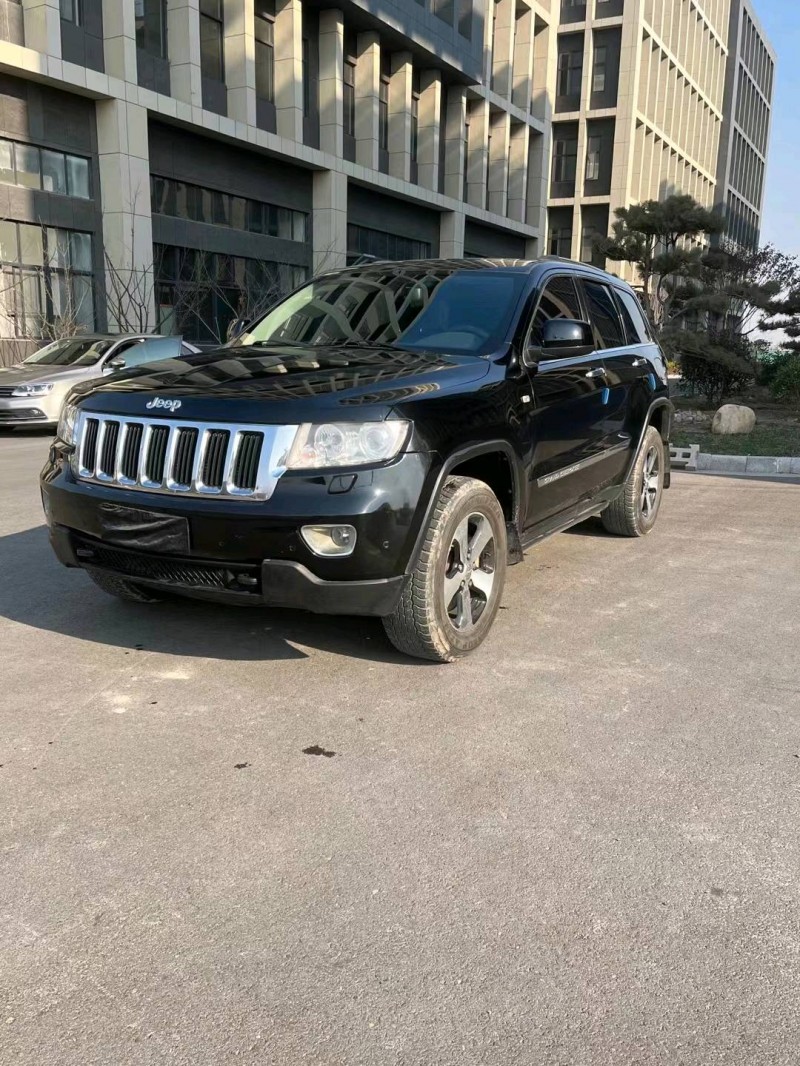 徐州13年Jeep大切諾基8