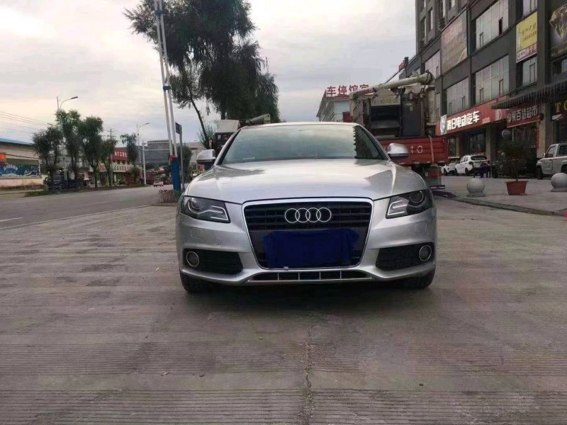 天水12年奧迪A4L1