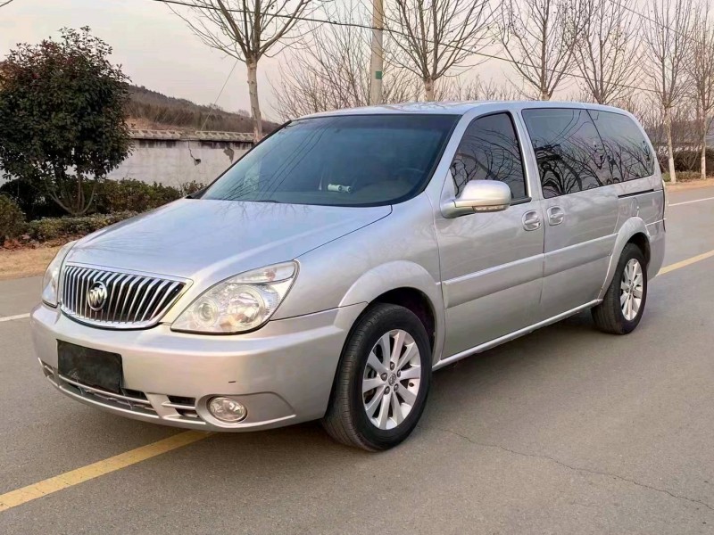 徐州13年别克GL86