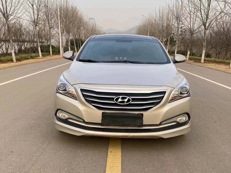 徐州16年现代名图1