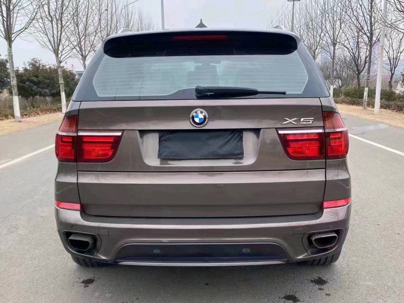 徐州12年宝马X57