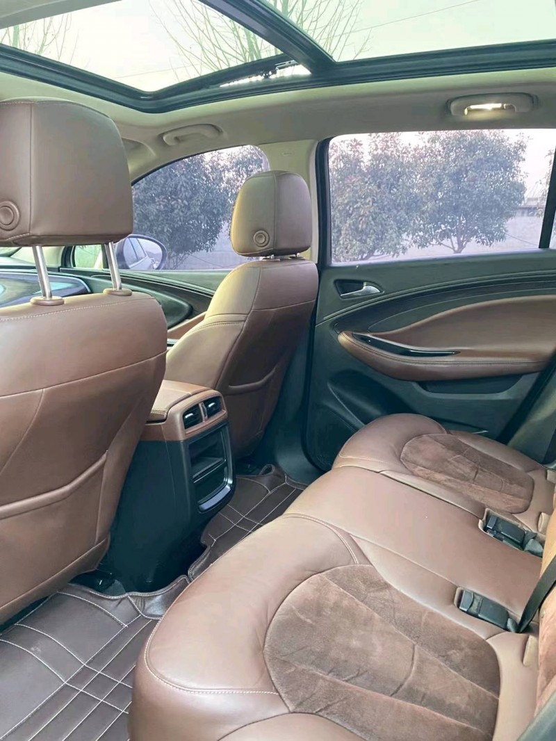 徐州17年别克昂科威6