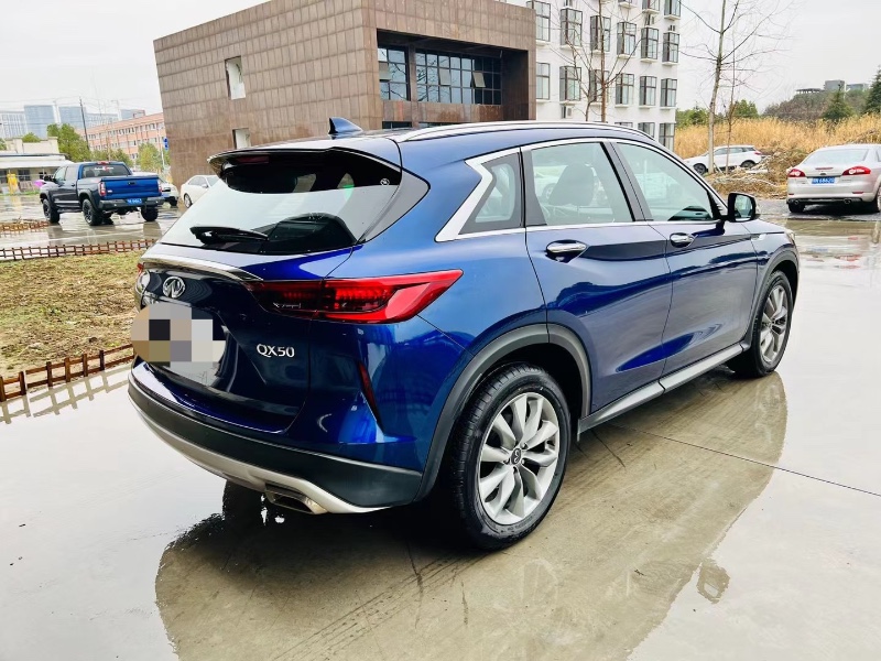 天門21年英菲尼迪QX501