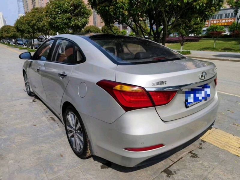 北京14年现代名图6