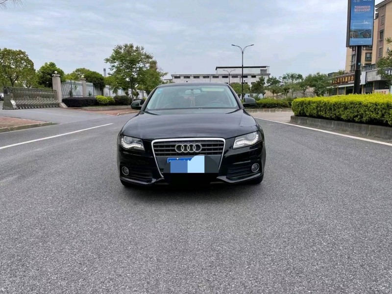 紹興12年奧迪A4L1