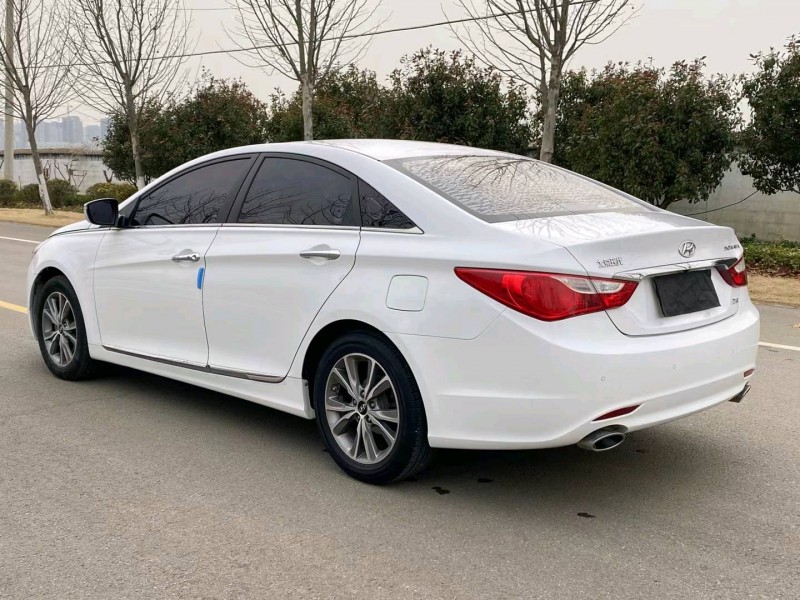 徐州17年现代索纳塔八8