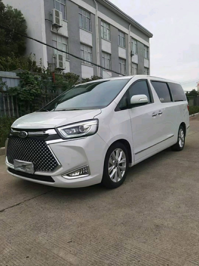 九江21年江淮IEV6S2