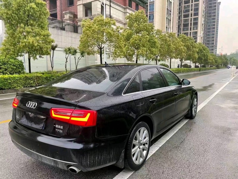 婁底12年奧迪A6L8