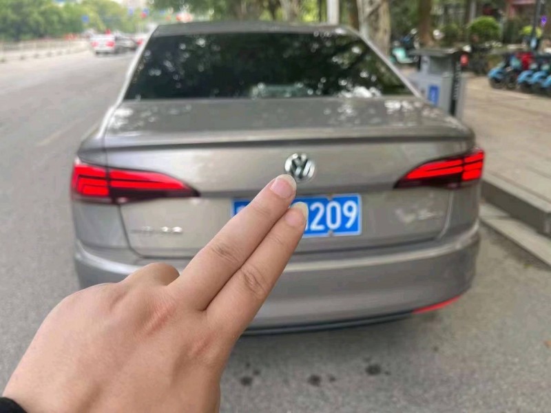 湘潭20年大眾寶來7