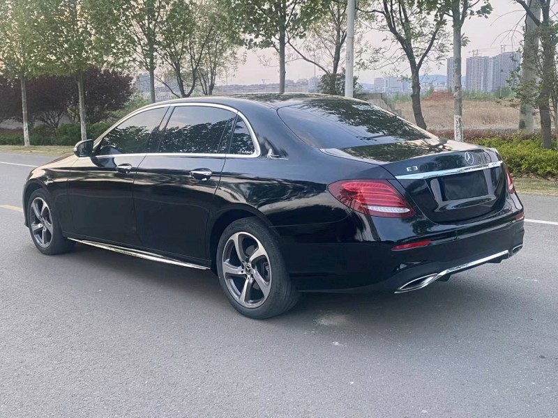 徐州19年奔驰E8