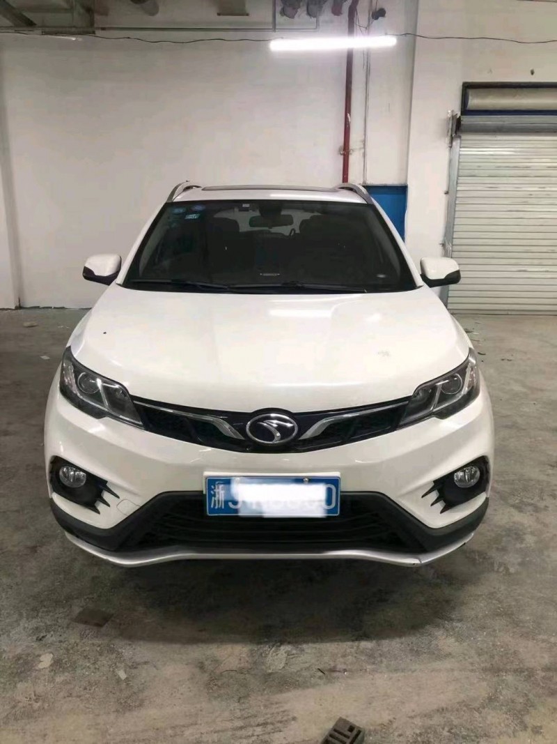 杭州17年東南汽車DX31