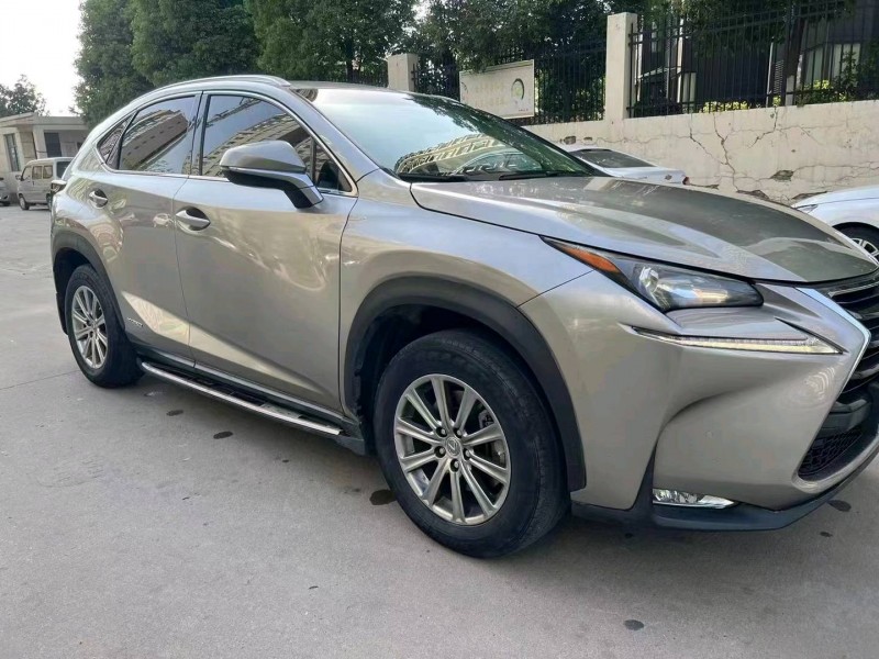 北京16年雷克萨斯NX3