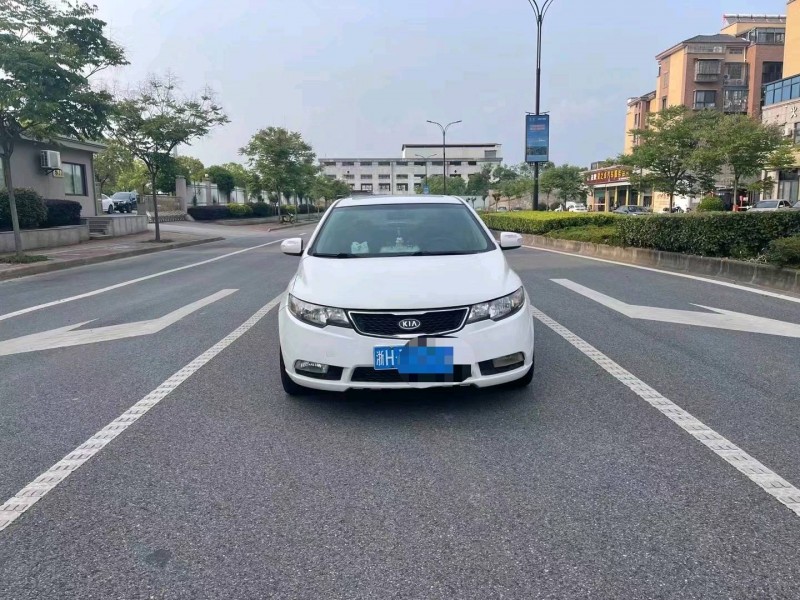 杭州12年起亞福瑞迪1