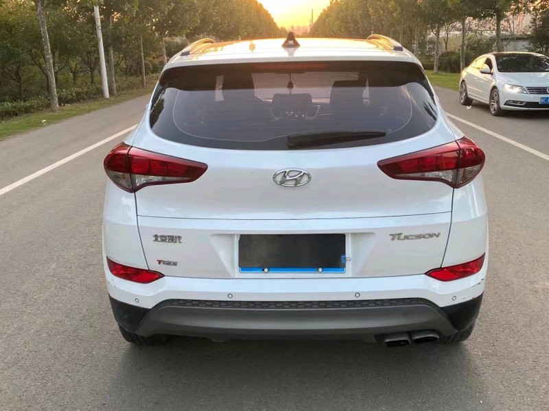 徐州18年现代途胜3