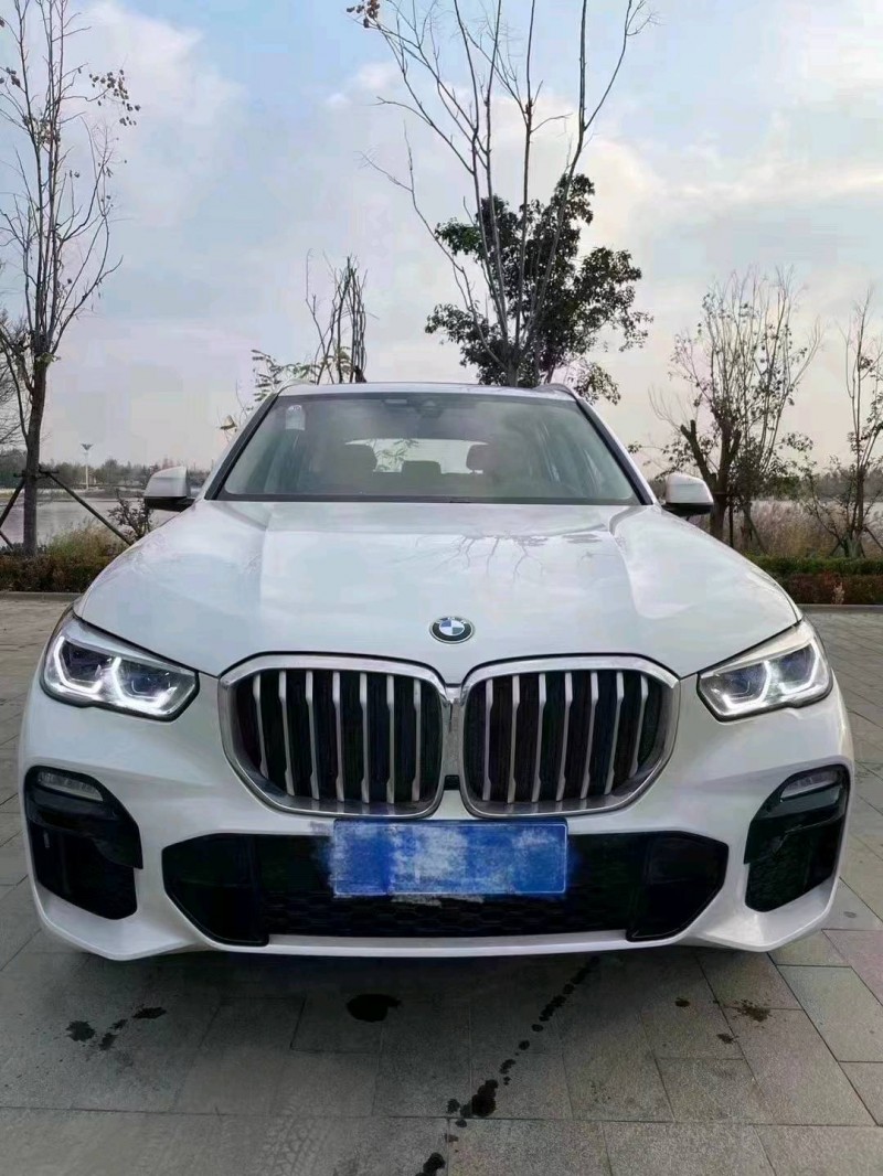 北京19年宝马X51