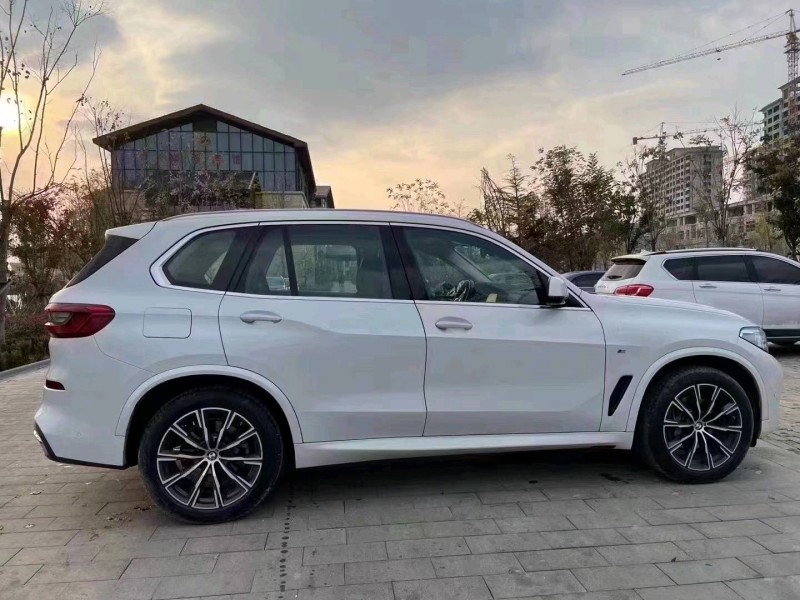 北京19年宝马X53