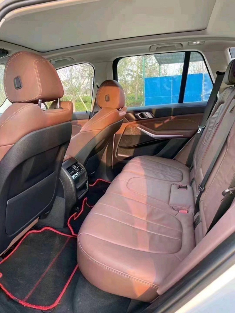 北京19年宝马X59