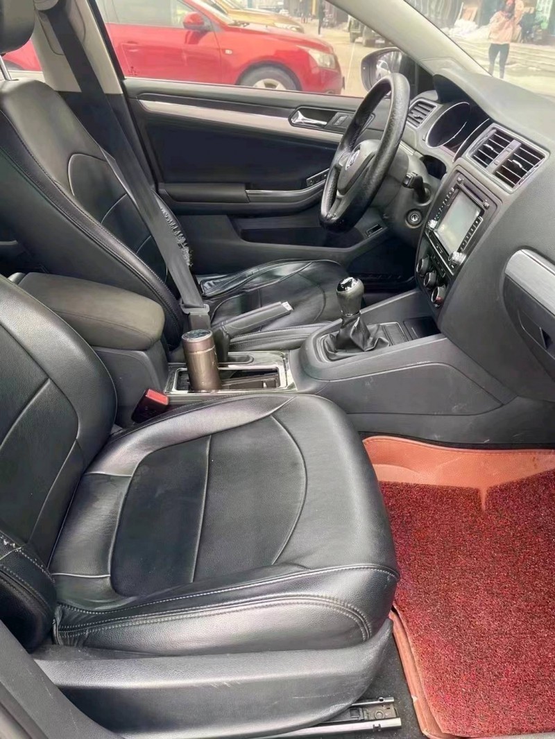 北京16年大众速腾6