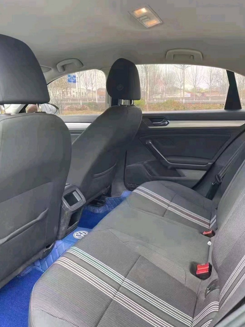 北京17年大众凌渡4