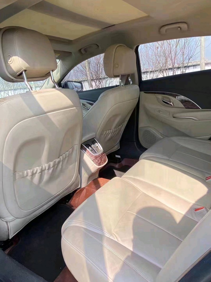 徐州15年别克君越5