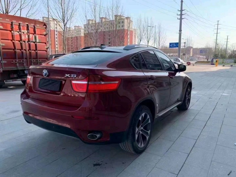 東營10年寶馬X65
