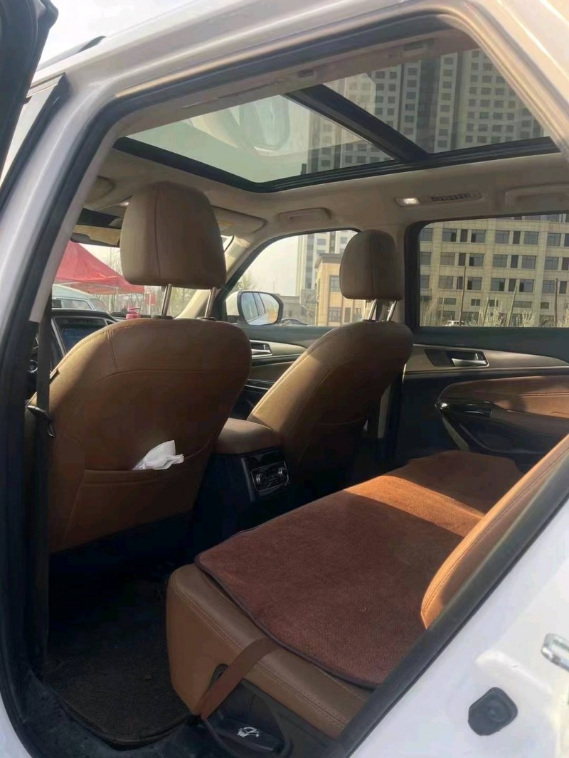 陽泉18年長安汽車CS956
