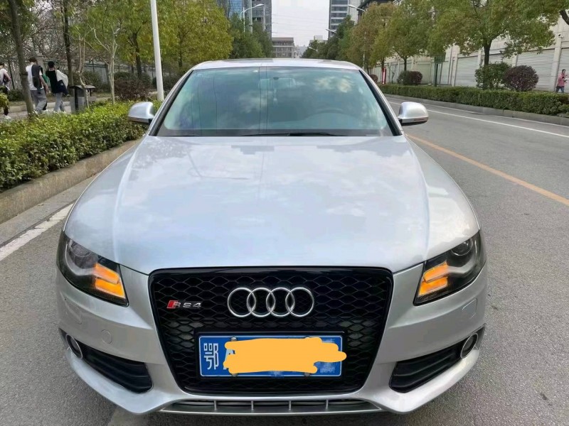 長沙09年奧迪A4L1