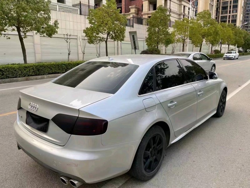 長沙09年奧迪A4L2