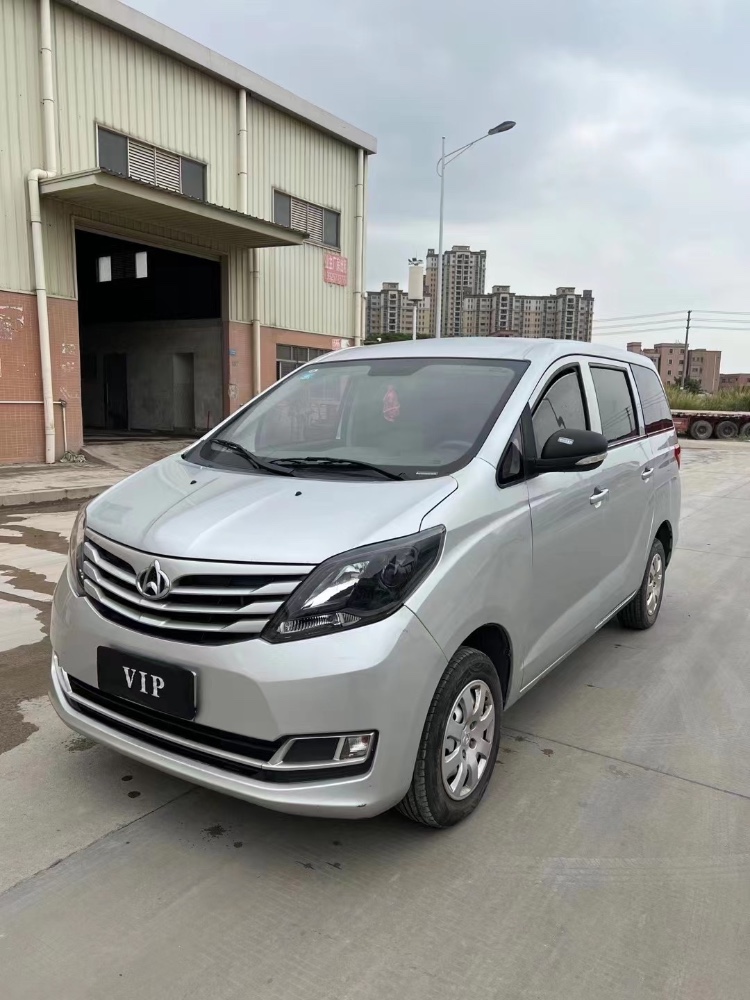 佛山20年長安汽車睿行4