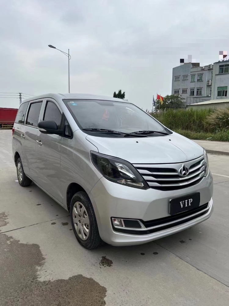 佛山20年長安汽車睿行5