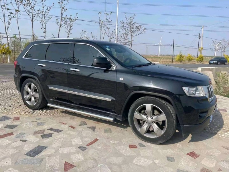 邢臺11年Jeep大切諾基6