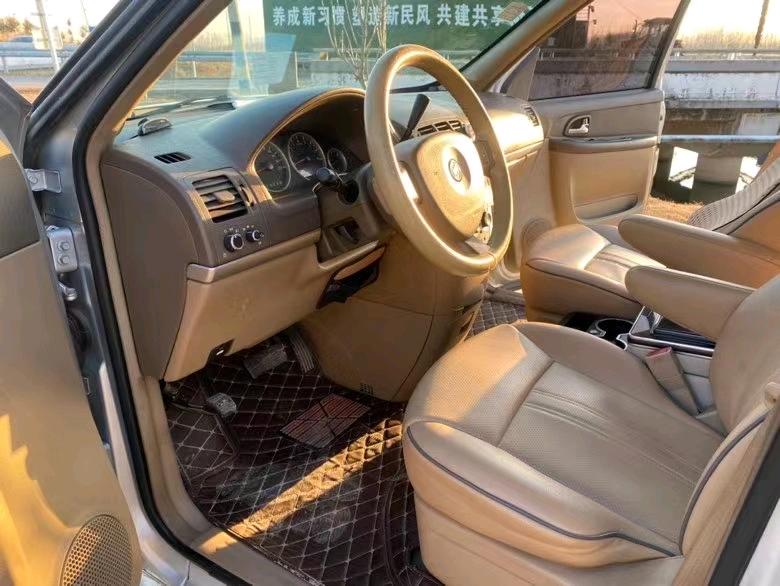 徐州16年别克GL84