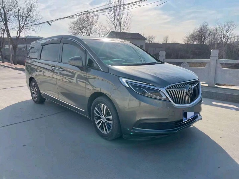 枣庄17年别克GL82