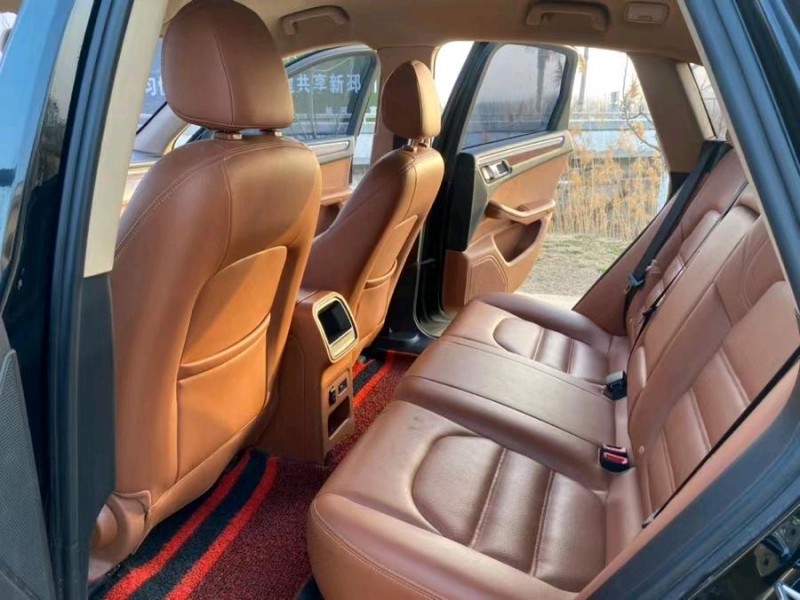 徐州18年众泰SR97