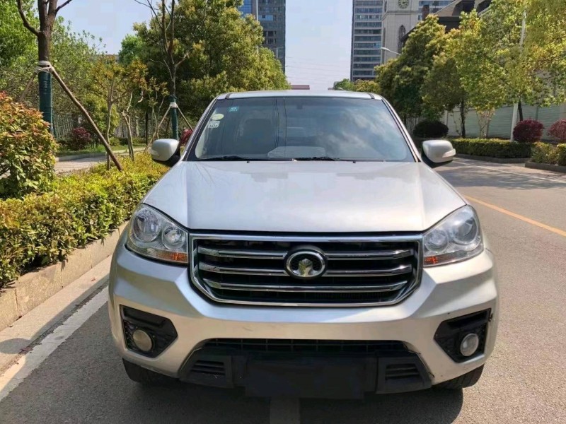 深圳18年長城汽車風駿51