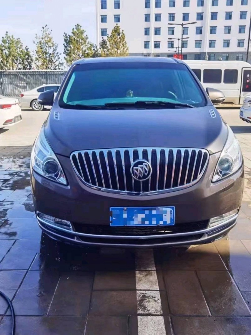 陽泉11年別克GL84