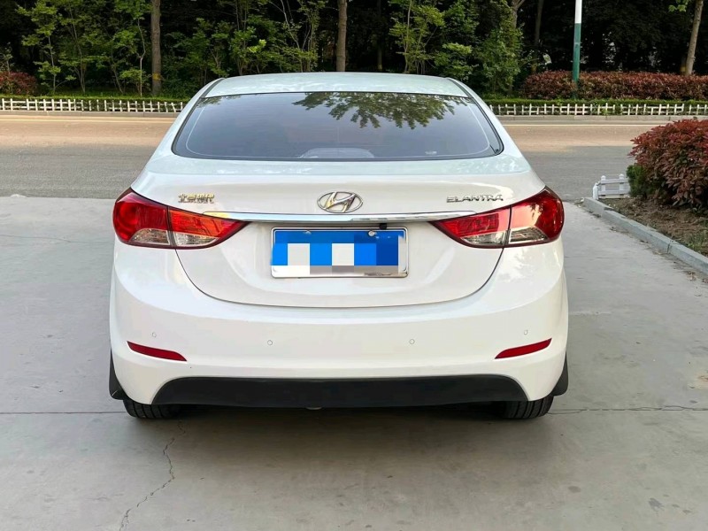 北京13年现代朗动2