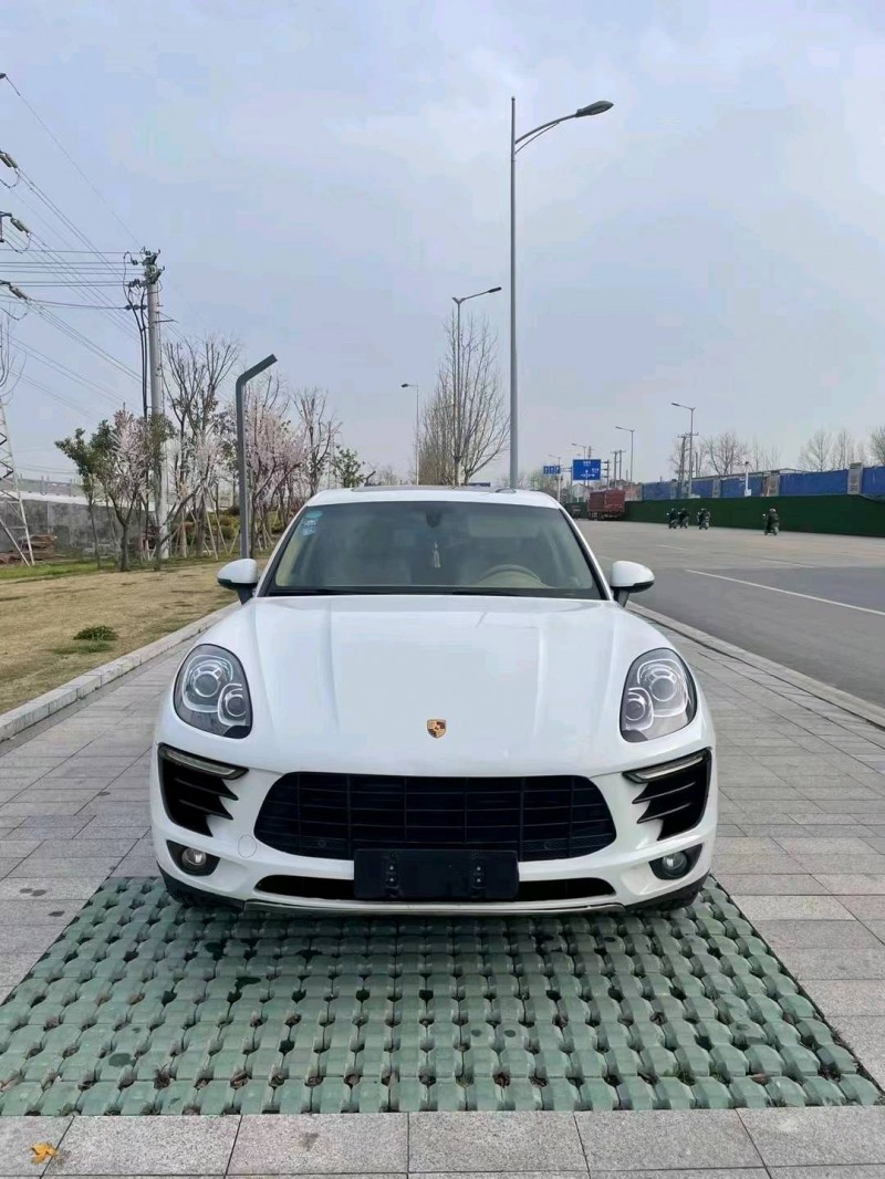 徐州16年保時捷Macan1