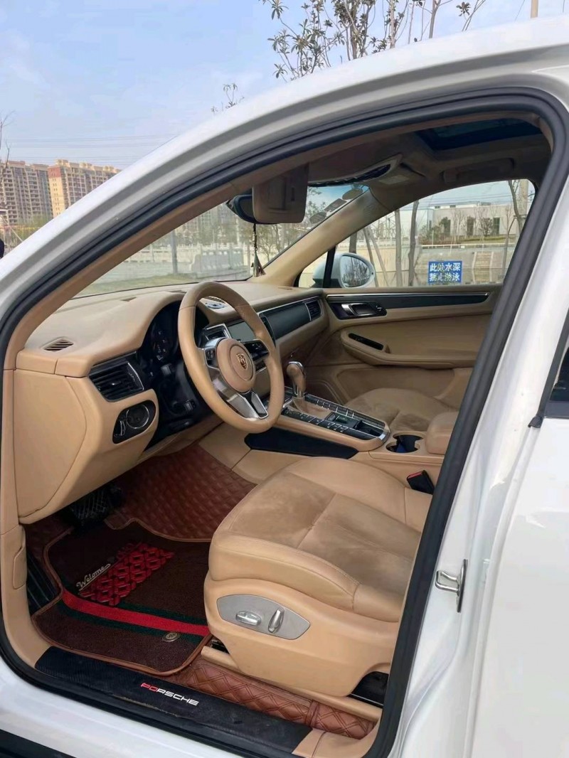 徐州16年保時捷Macan7