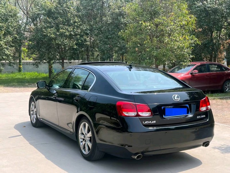 北京10年雷克萨斯GS4