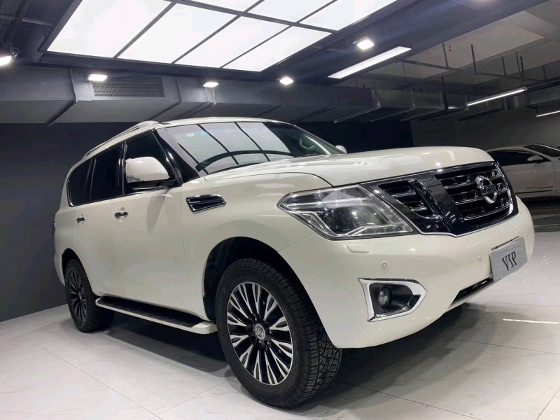 成都17年日產途樂2