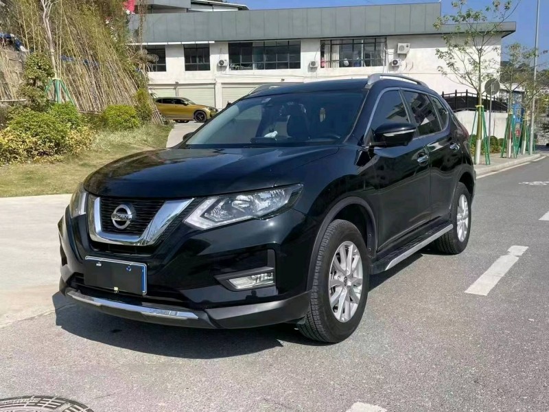佛山20年日產奇駿4
