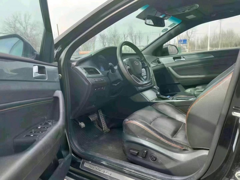 北京15年现代索纳塔九4