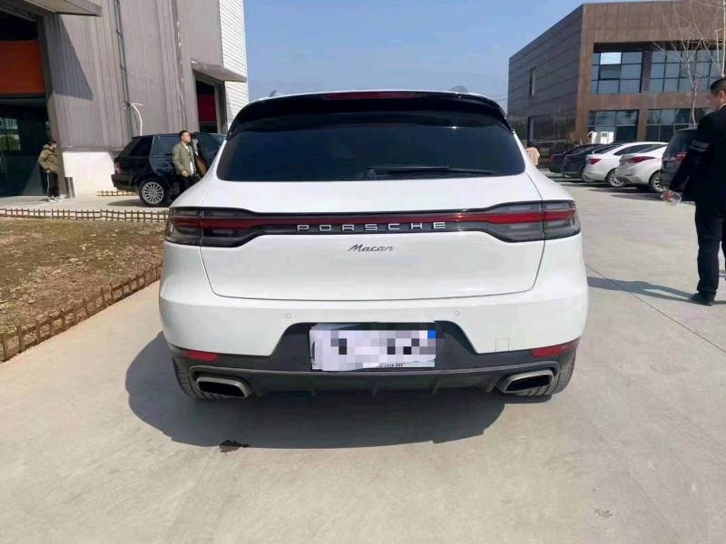 天門20年保時捷Macan9