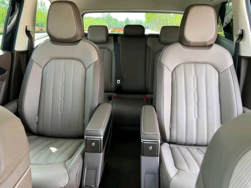 北京20年大众威然5