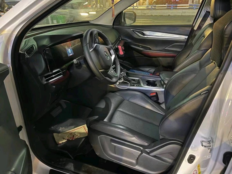 重慶20年長安汽車CS556