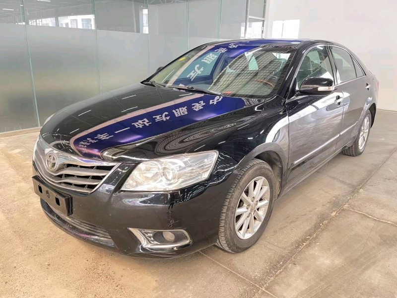 北京14年丰田凯美瑞3