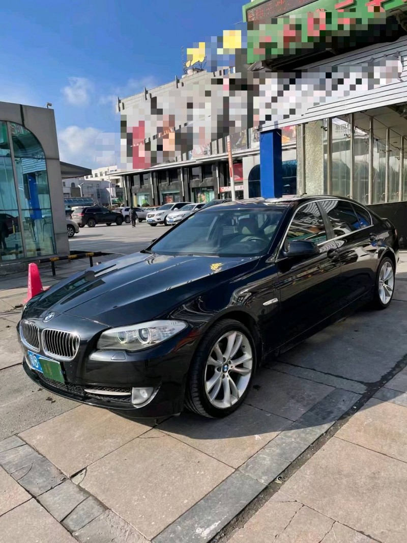 北京12年宝马5系3