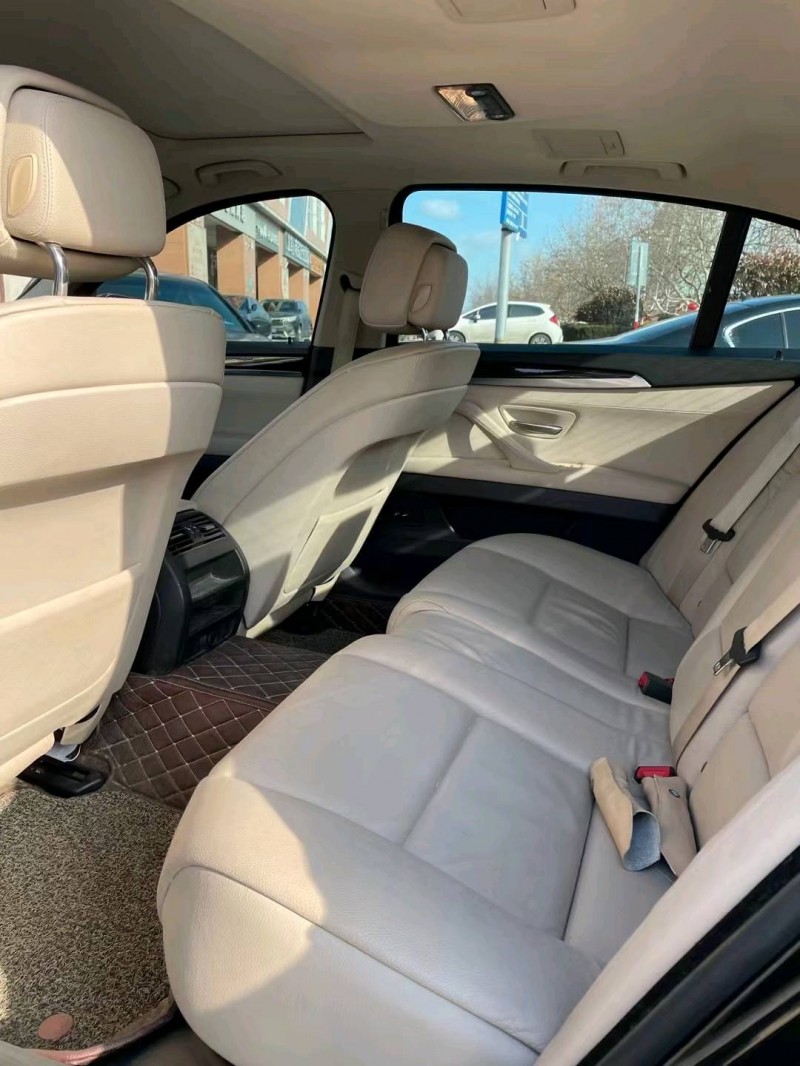 北京12年宝马5系4