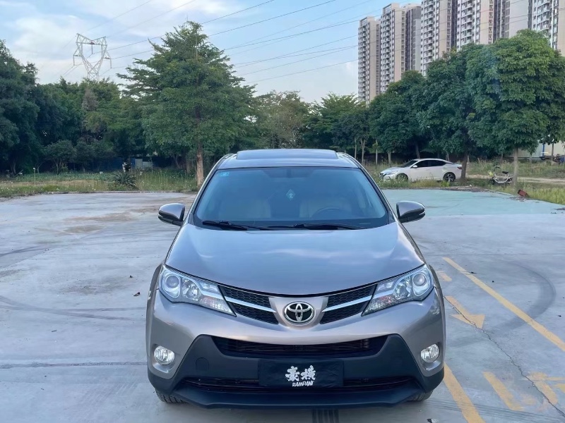 佛山16年豐田RAV4榮放1
